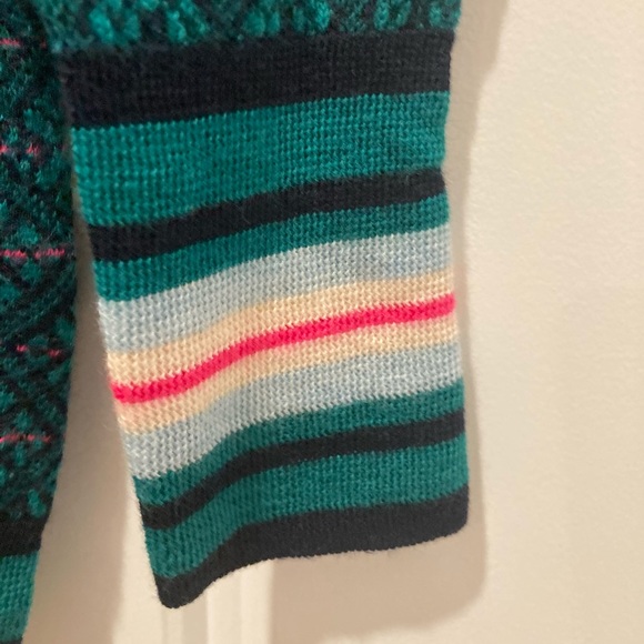 Cute and comfy J. Crew sweater! - Picture 5 of 10